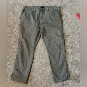 American Eagle gray pants 44x32